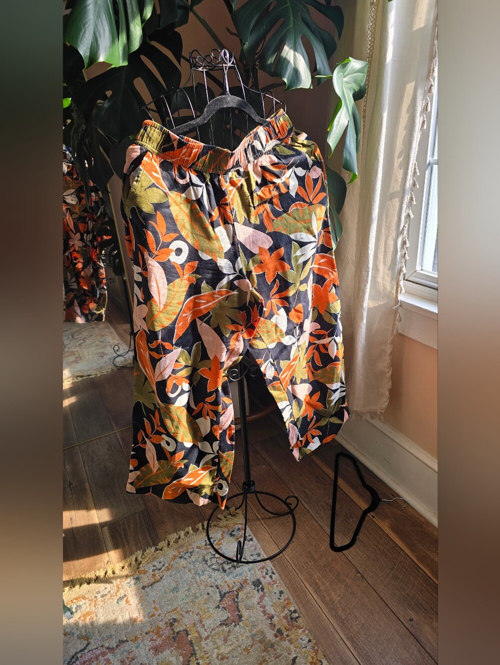 ✨ C&C California 100% Linen Tropical Print Cropped Wide Leg Pants | Size M ✨